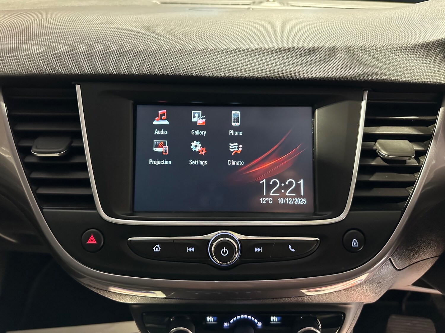 Used Vauxhall Crossland X 2018 for sale - 76892606: Photo 32