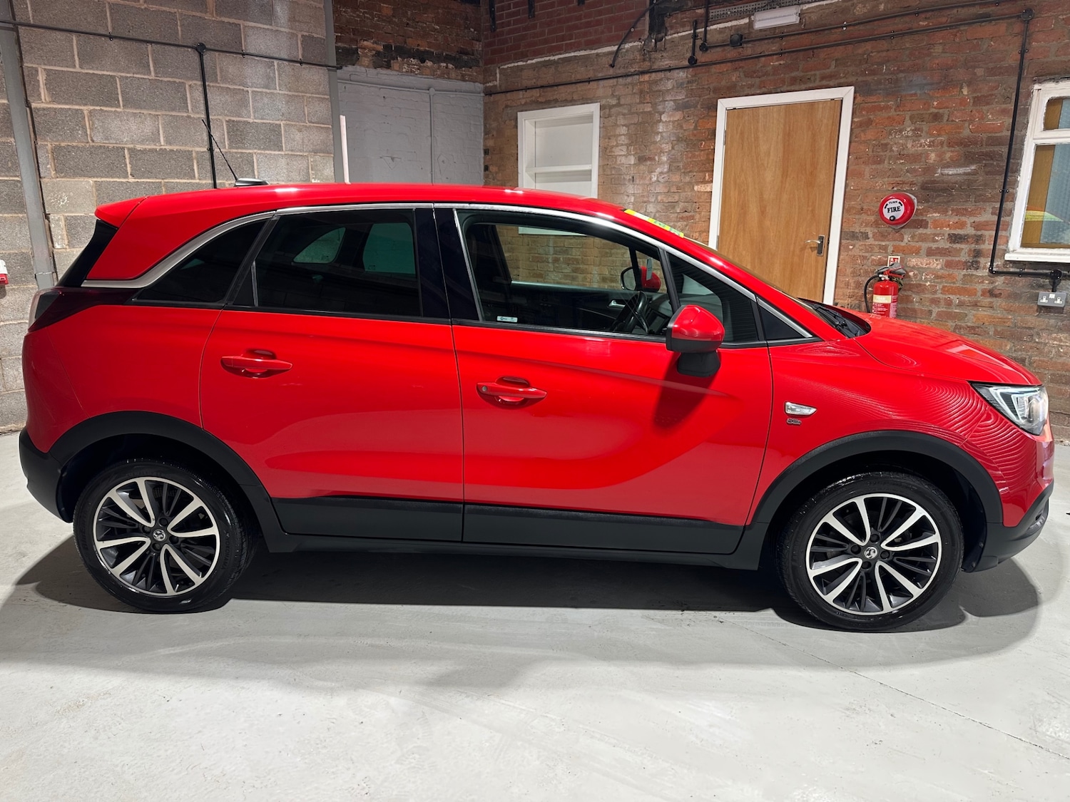 Used Vauxhall Crossland X 2018 for sale - 76892606: Photo 4