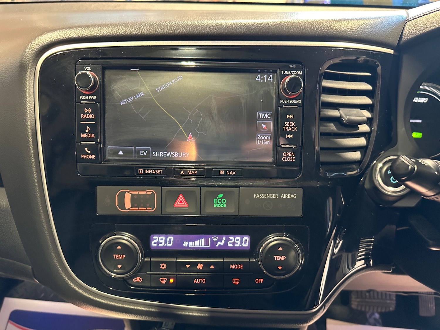 Used Mitsubishi Outlander 2016 for sale - 77186522: Photo 24