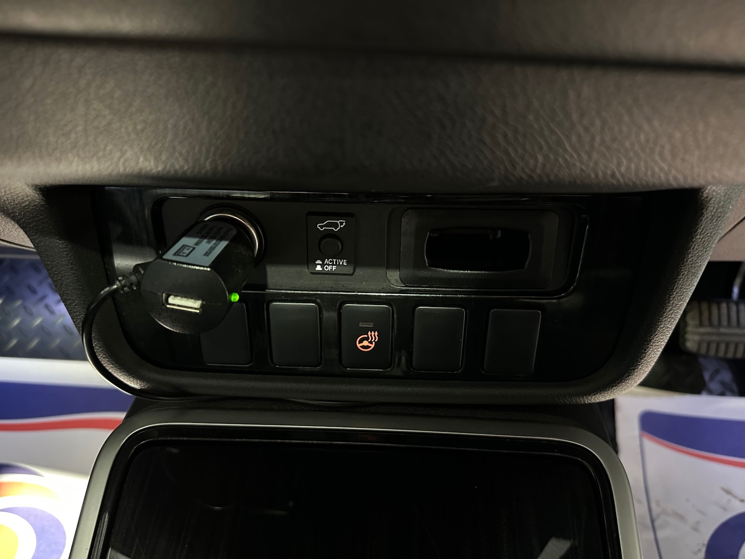 Used Mitsubishi Outlander 2016 for sale - 77186522: Photo 28