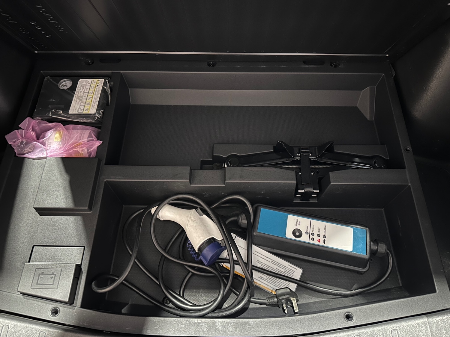 Used Mitsubishi Outlander 2016 for sale - 77186522: Photo 37