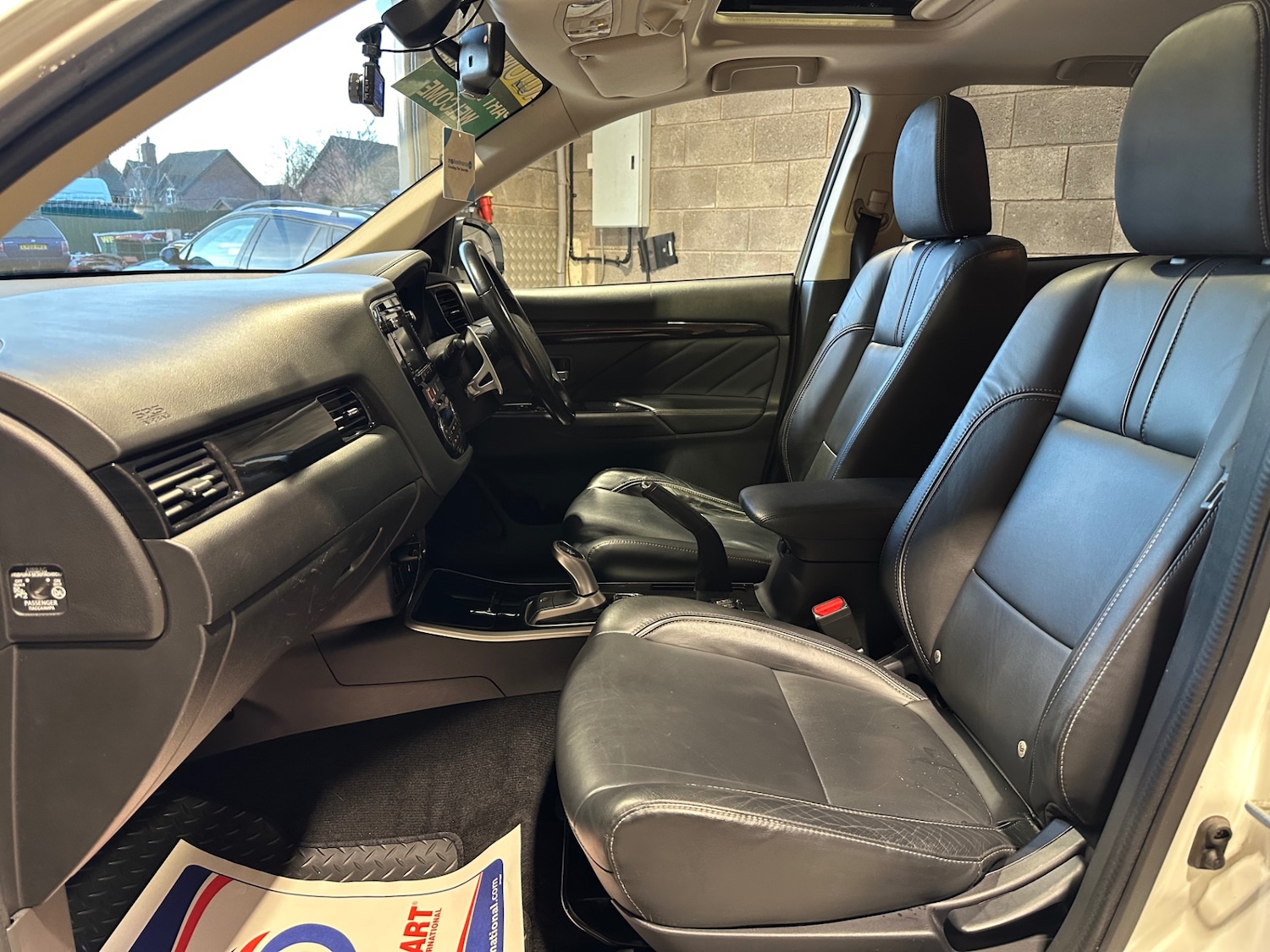 Used Mitsubishi Outlander 2016 for sale - 77186522: Photo 42