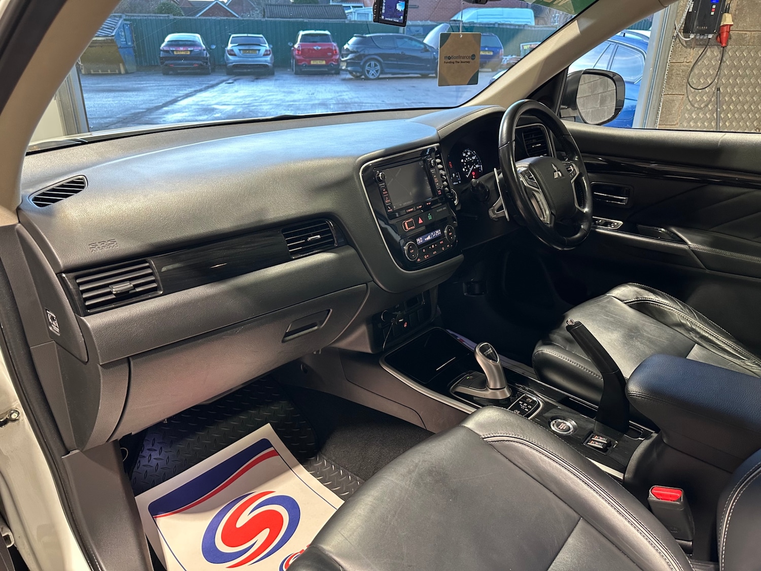 Used Mitsubishi Outlander 2016 for sale - 77186522: Photo 43