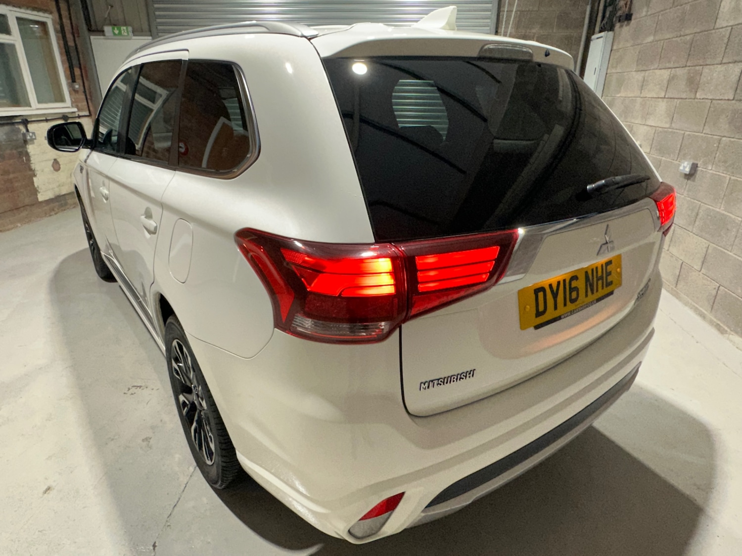 Used Mitsubishi Outlander 2016 for sale - 77186522: Photo 8