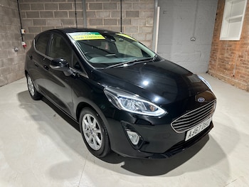 Used Ford Fiesta 2018 for sale - 77247454: Photo