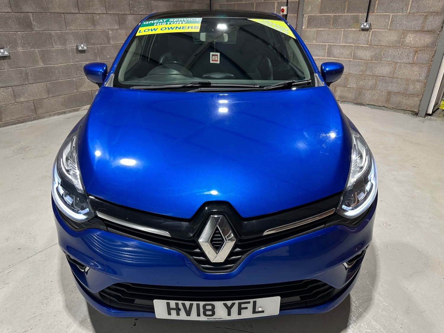 Used Renault Clio 2018 for sale - 77483090: Photo 2