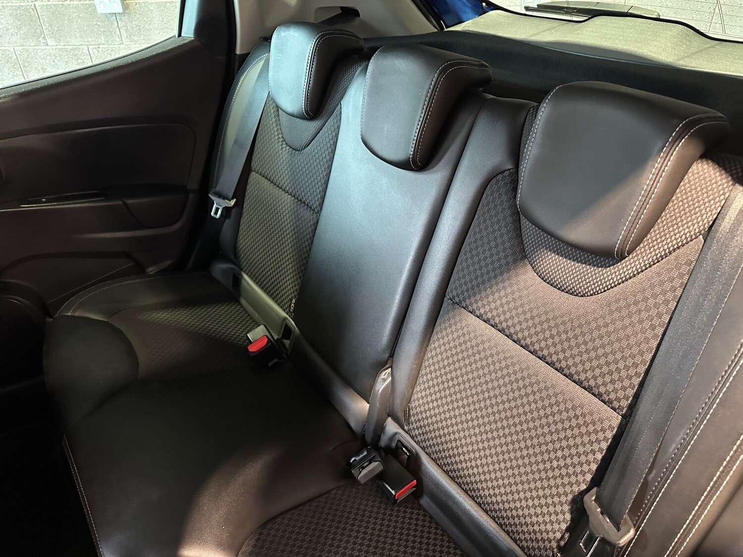 Used Renault Clio 2018 for sale - 77483090: Photo 40