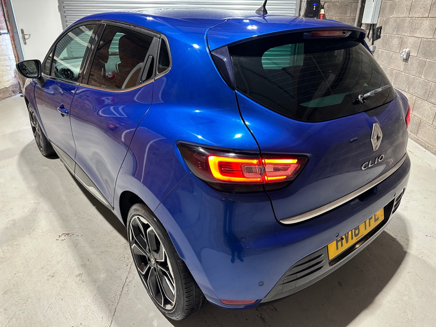Used Renault Clio 2018 for sale - 77483090: Photo 5