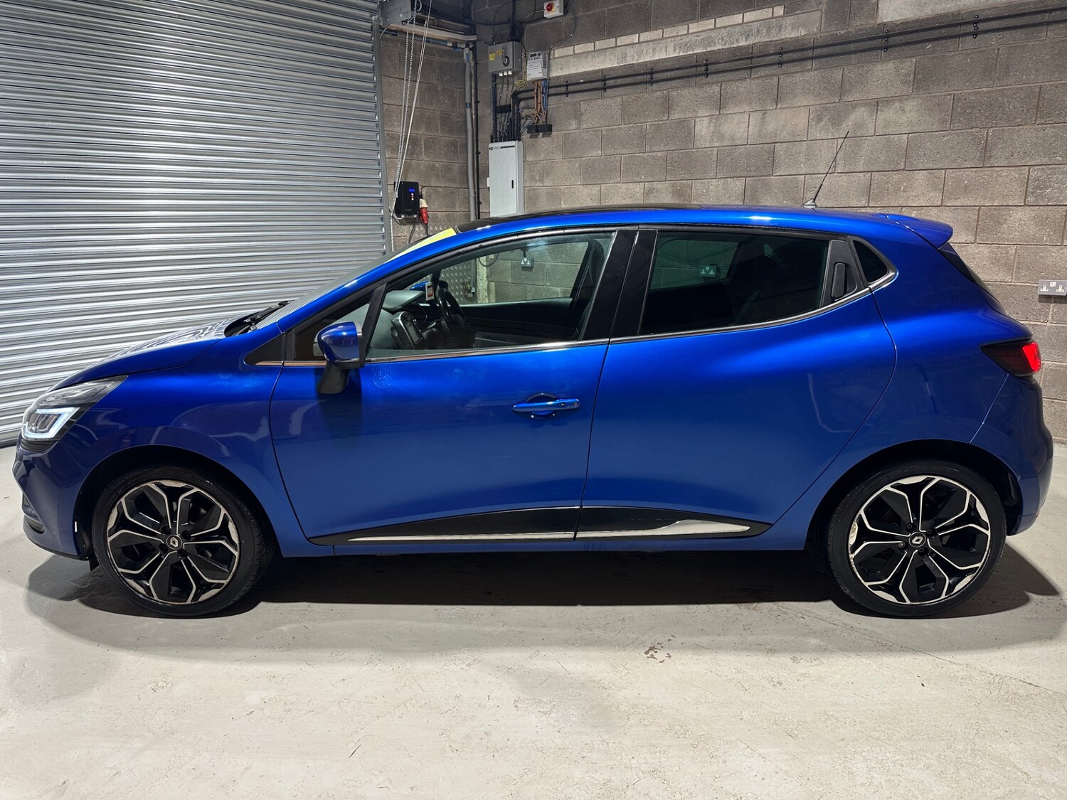 Used Renault Clio 2018 for sale - 77483090: Photo 8