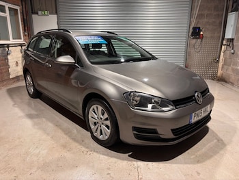 Used Volkswagen Golf 2015 for sale - 78554921: Photo