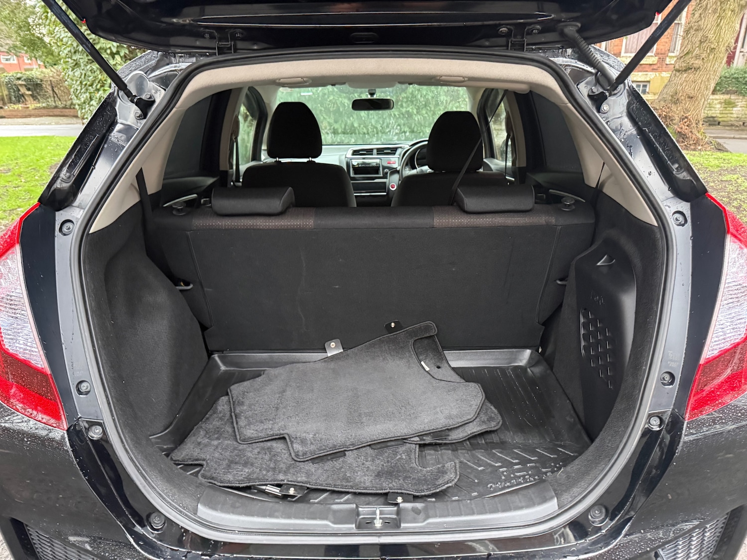 Used Honda Fit 2014 for sale - 77926766: Photo 13