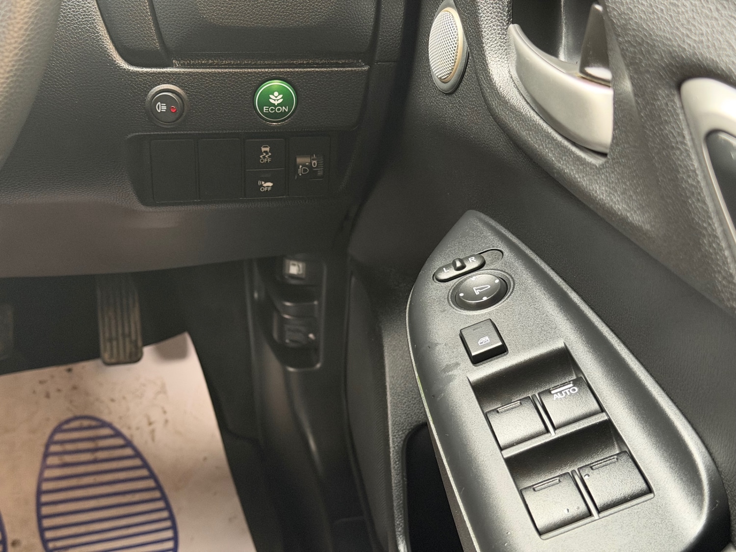 Used Honda Fit 2014 for sale - 77926766: Photo 20