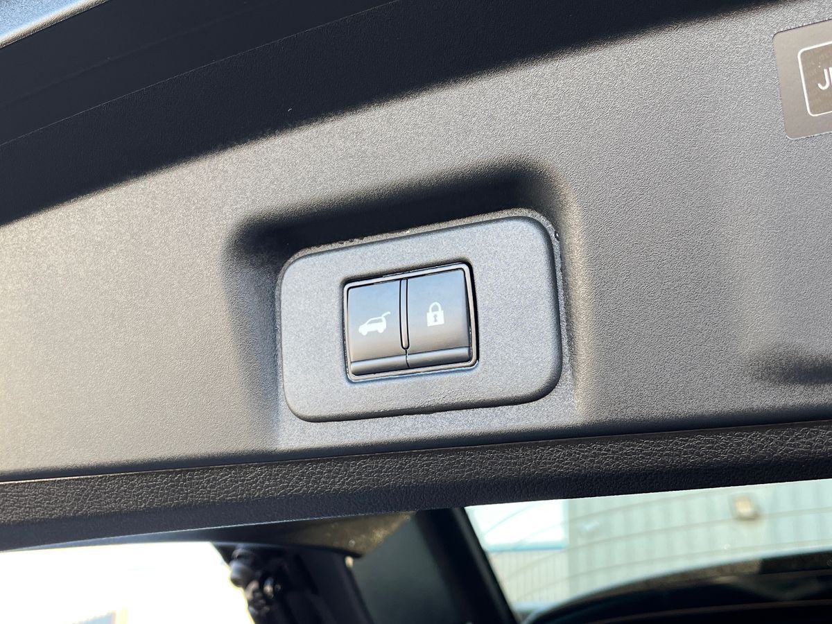 Used Nissan ARIYA 2025 for sale - 76625899: Photo 22