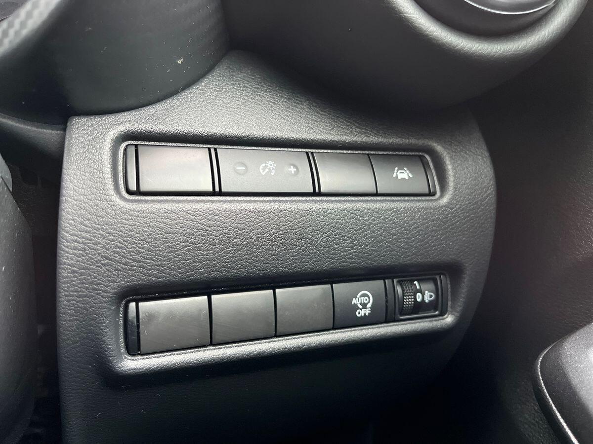 Used Nissan Juke 2023 for sale - 77812512: Photo 41