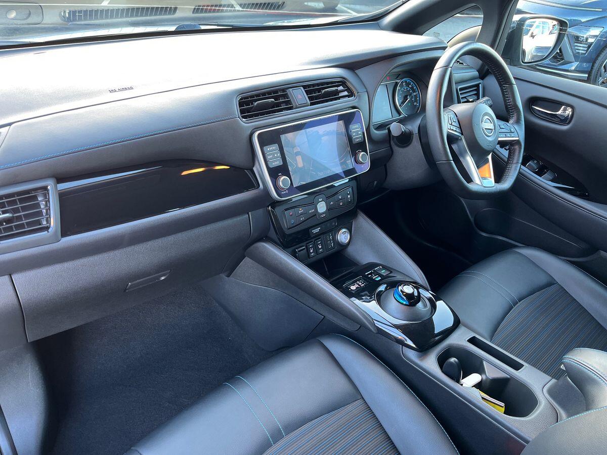 Used Nissan Leaf 2022 for sale - 76569577: Photo 2