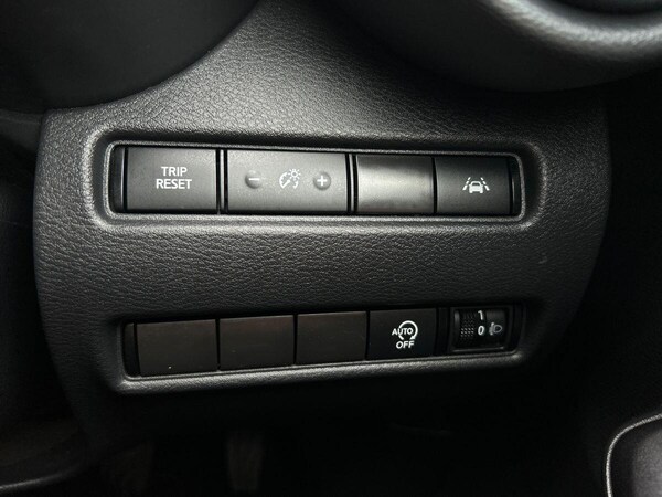 Used Nissan Juke 2021 for sale - 76304791: Photo 28