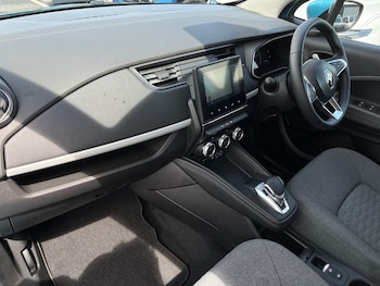 Used Renault Zoe 2021 for sale - 78807211: Photo