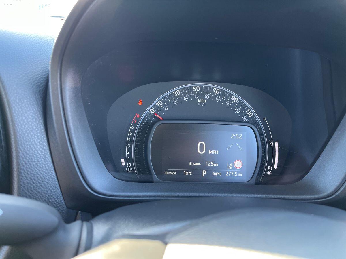 Used Toyota Aygo X 2022 for sale - 77742084: Photo 15