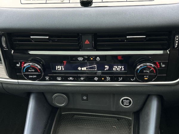 Used Nissan Qashqai 2022 for sale - 76220230: Photo 39