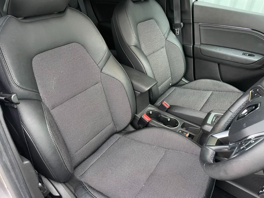 Used Renault Captur 2023 for sale - 77498758: Photo 20