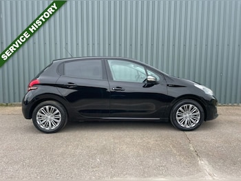 Used Peugeot 208 2019 for sale - 77609123: Photo