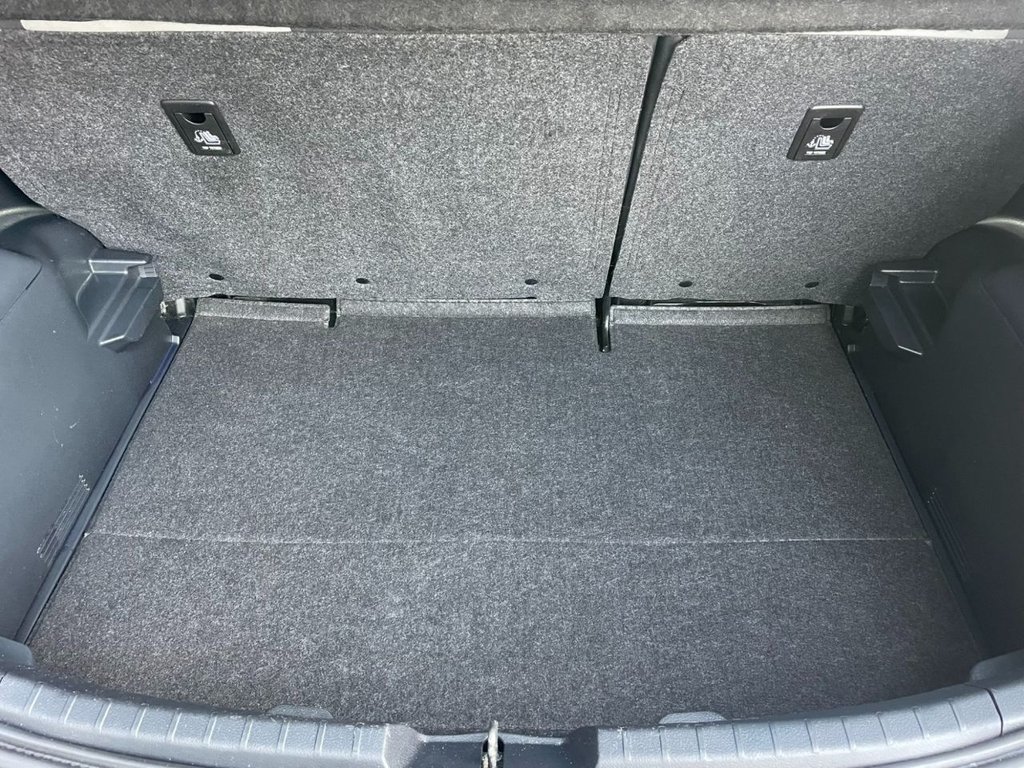 Used Toyota Yaris 2019 for sale - 77879903: Photo 27