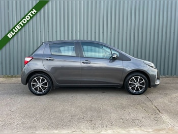 Used Toyota Yaris 2019 for sale - 77879903: Photo