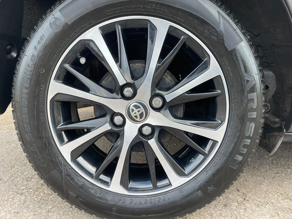 Used Toyota Yaris 2019 for sale - 77879903: Photo 7