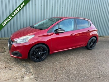 Used Peugeot 208 2019 for sale - 77106276: Photo