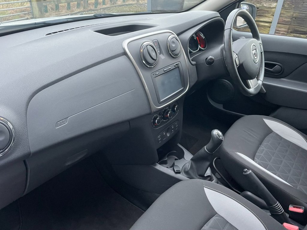 Used Dacia Sandero Stepway 2016 for sale - 77477413: Photo 23