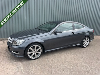 Used Mercedes-Benz C-Class 2013 for sale - 75642862: Photo
