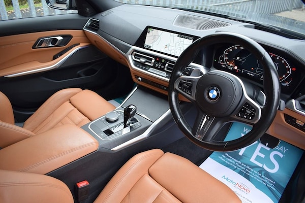 Used BMW 3 Series 2021 for sale - 76285379: Photo 2