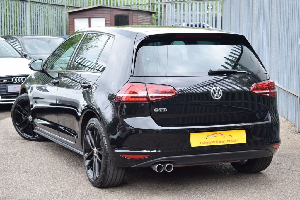 Used Volkswagen Golf 2014 for sale - 76285351: Photo 10