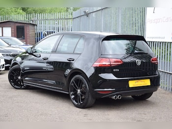 Used Volkswagen Golf 2014 for sale - 76285351: Photo