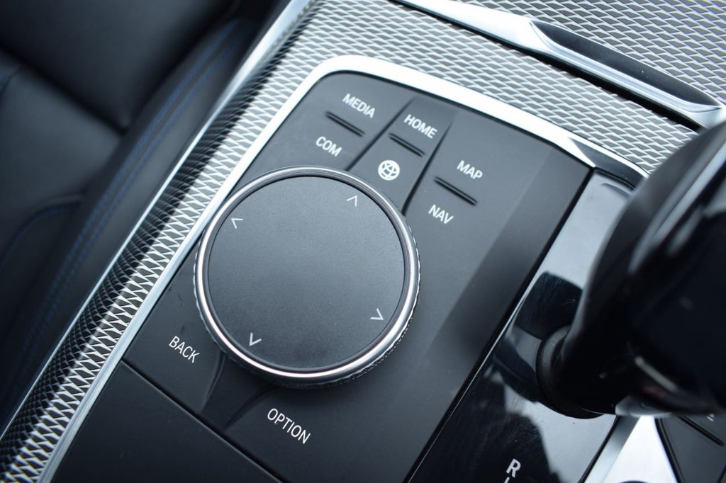 Used BMW 3 Series 2021 for sale - 76686535: Photo 36