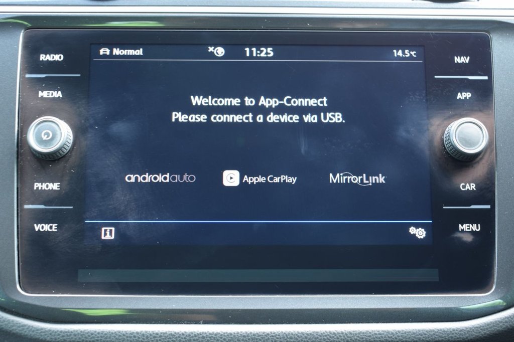 Used Volkswagen Tiguan 2019 for sale - 77231495: Photo 45