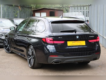 Used BMW 5 Series 2021 for sale - 79409588: Photo