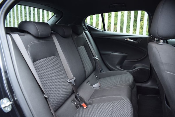 Used Vauxhall Astra 2016 for sale - 76285357: Photo 17