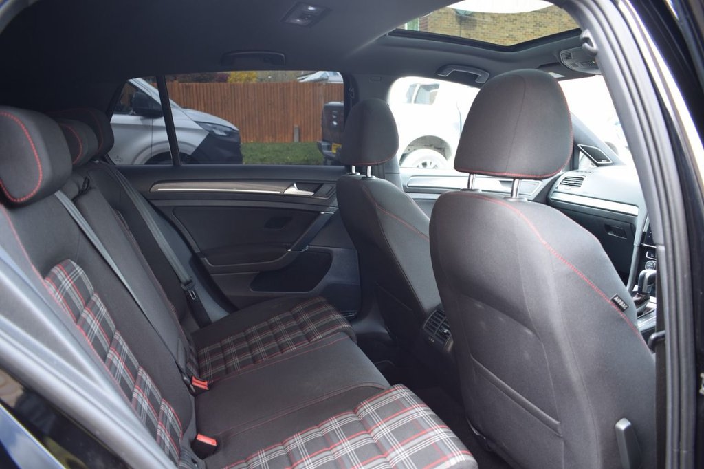 Used Volkswagen Golf 2020 for sale - 78141818: Photo 18