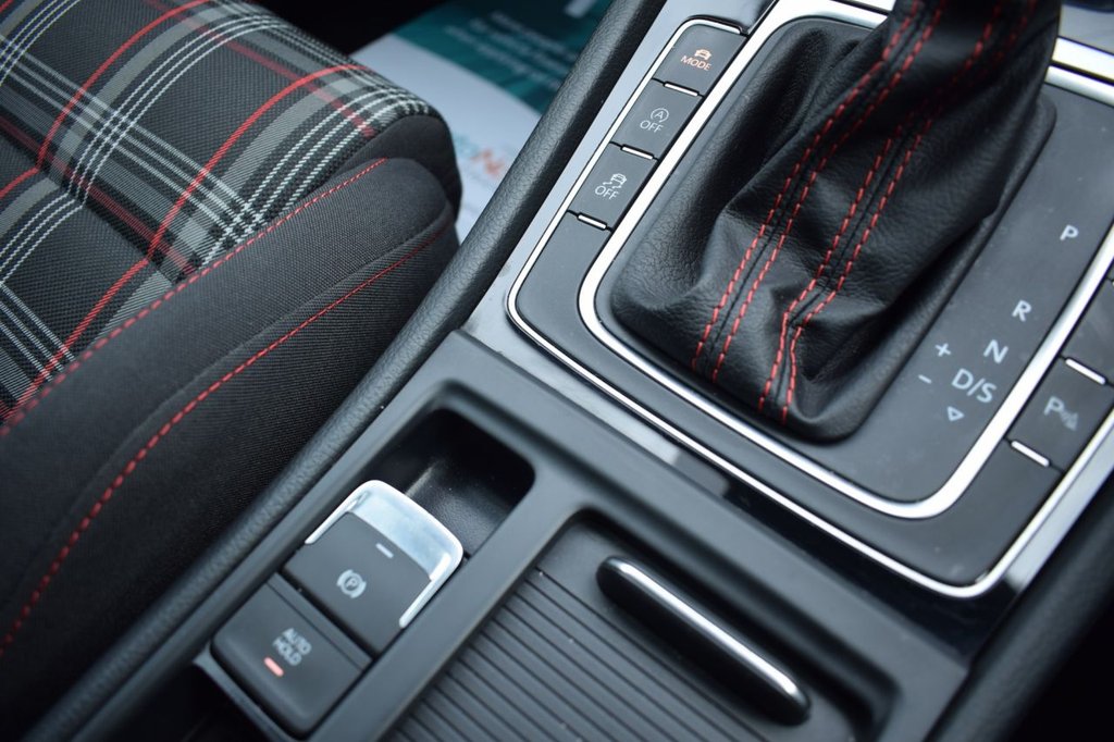 Used Volkswagen Golf 2020 for sale - 78141818: Photo 36