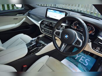 Used BMW 5 Series 2020 for sale - 77226988: Photo