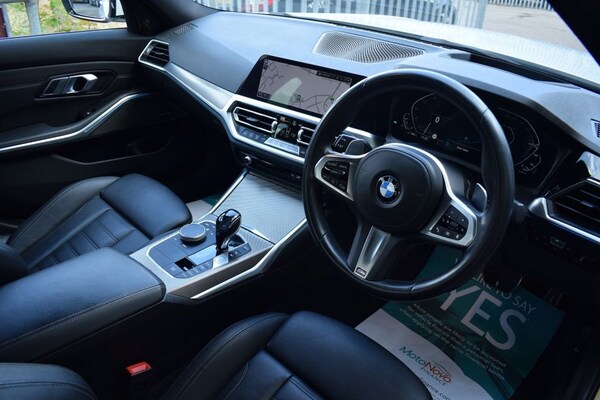 Used BMW 3 Series 2020 for sale - 76285371: Photo 2