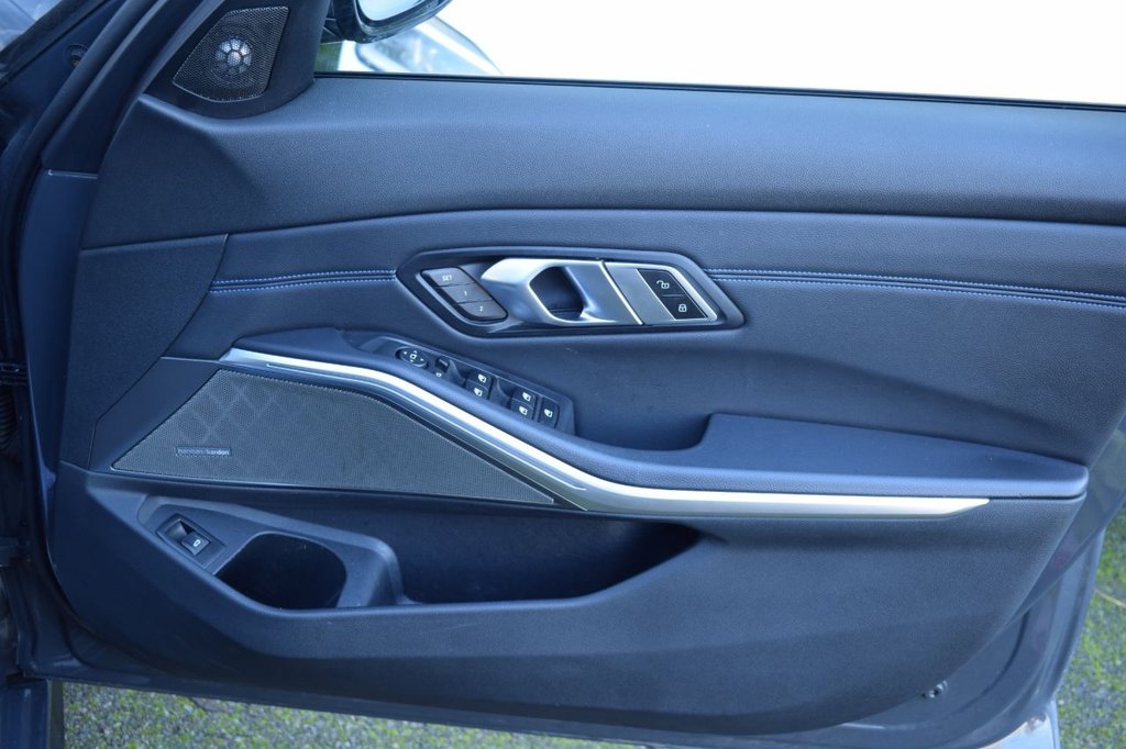 Used BMW 3 Series 2022 for sale - 76724910: Photo 19