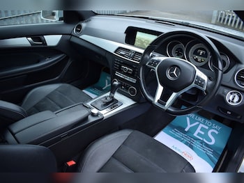 Used Mercedes-Benz C Class 2014 for sale - 76691372: Photo