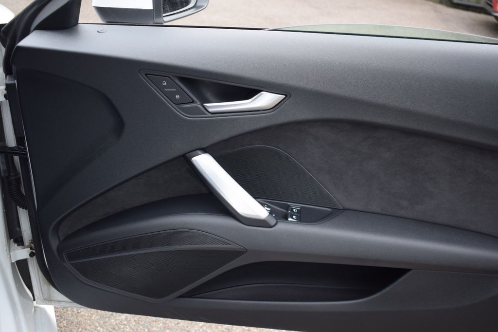Used Audi TT 2015 for sale - 76285362: Photo 18