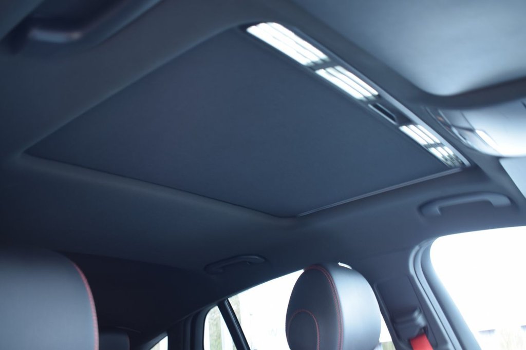 Used Mercedes-Benz GLC 2017 for sale - 77231511: Photo 31