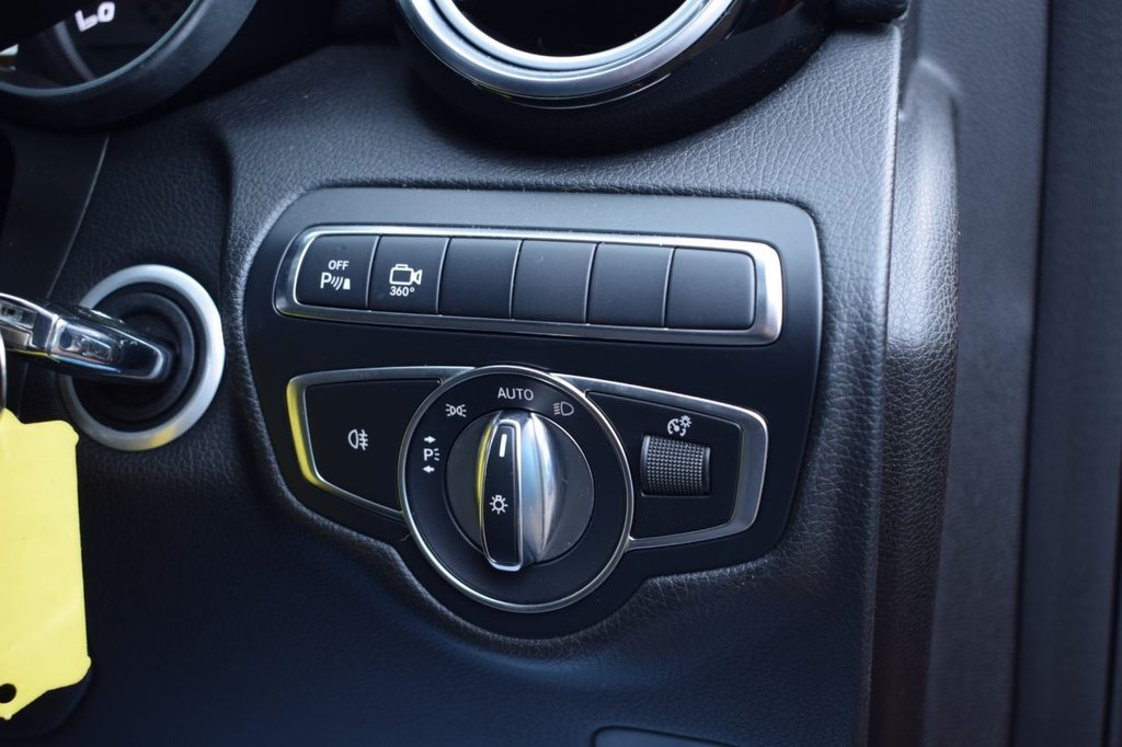 Used Mercedes-Benz GLC 2017 for sale - 77231511: Photo 49