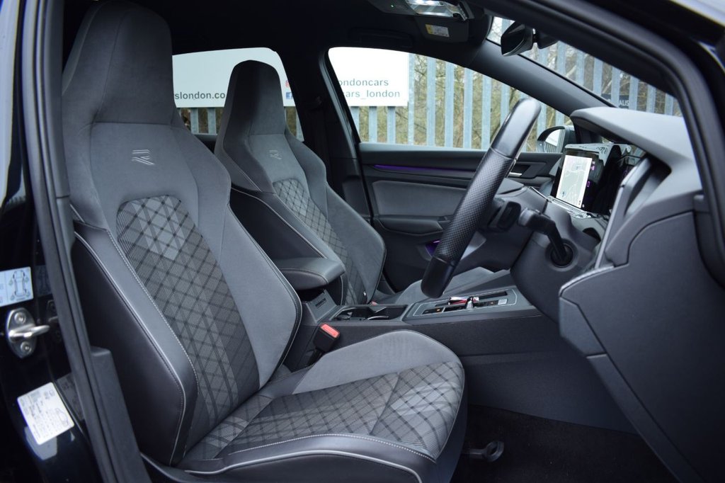 Used Volkswagen Golf 2020 for sale - 77231485: Photo 15