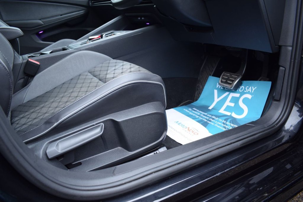 Used Volkswagen Golf 2020 for sale - 77231485: Photo 24