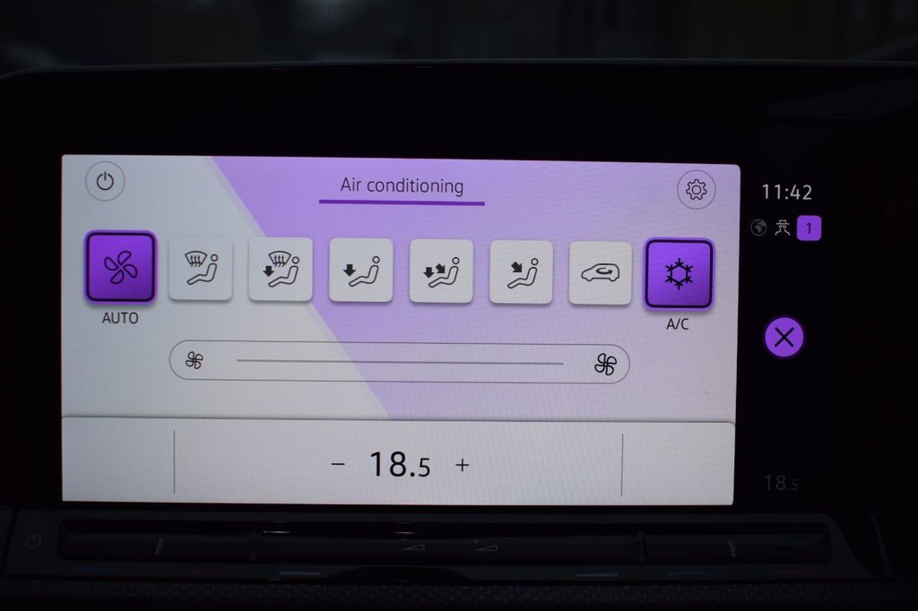 Used Volkswagen Golf 2020 for sale - 77231485: Photo 45